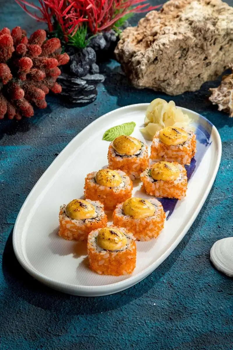 Ролл Калифорния запеченая 4шт