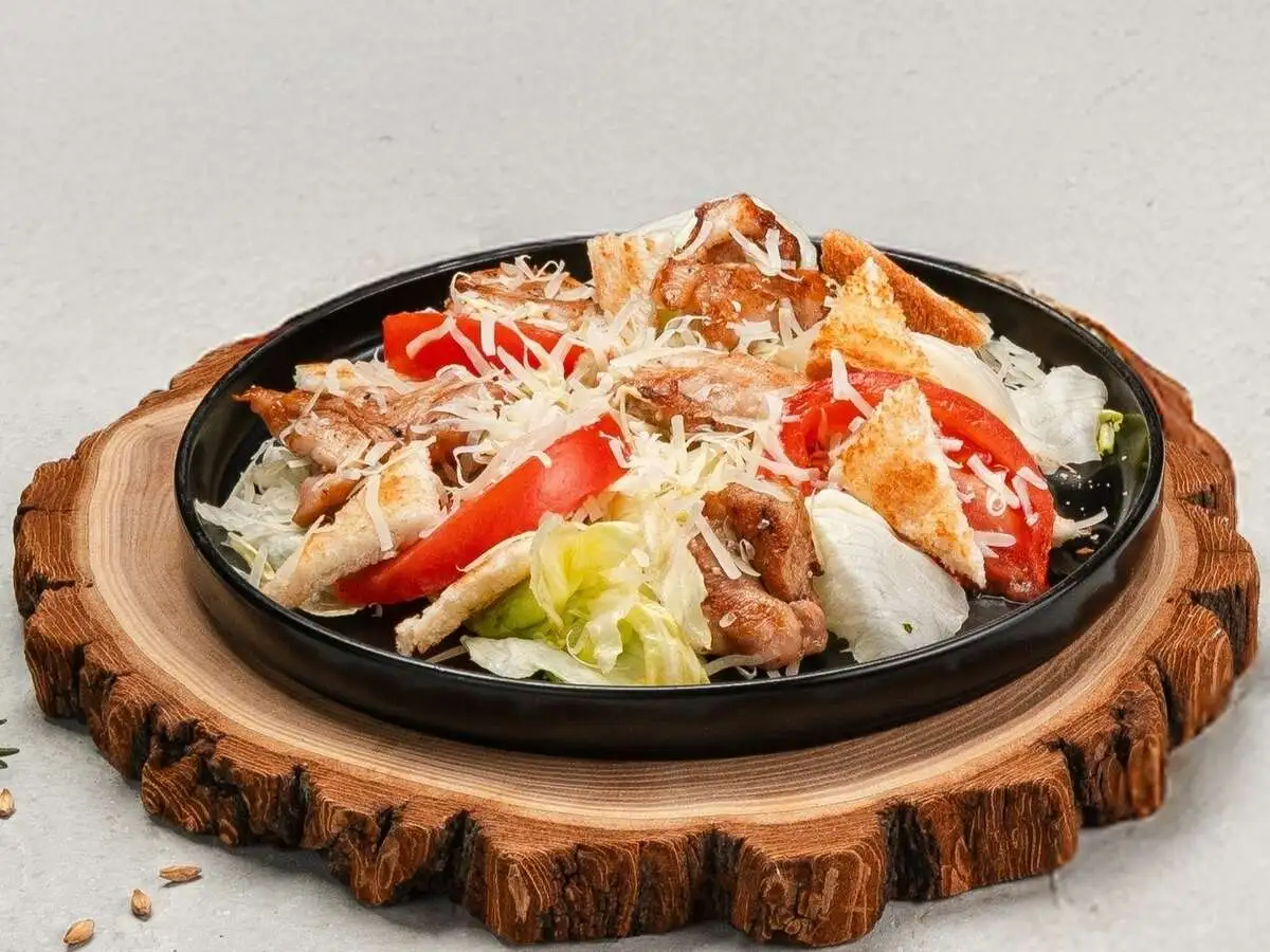Салат с курицей