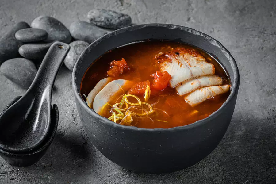 Суп джумбо с угрем