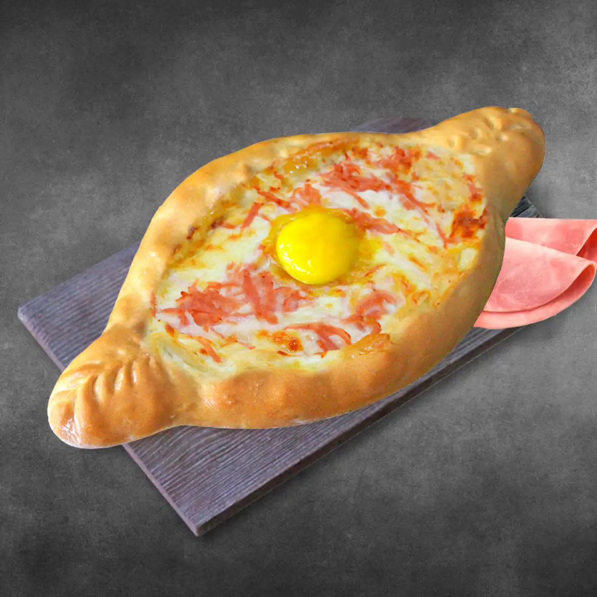 Хачапури по-аджарски с ветчиной