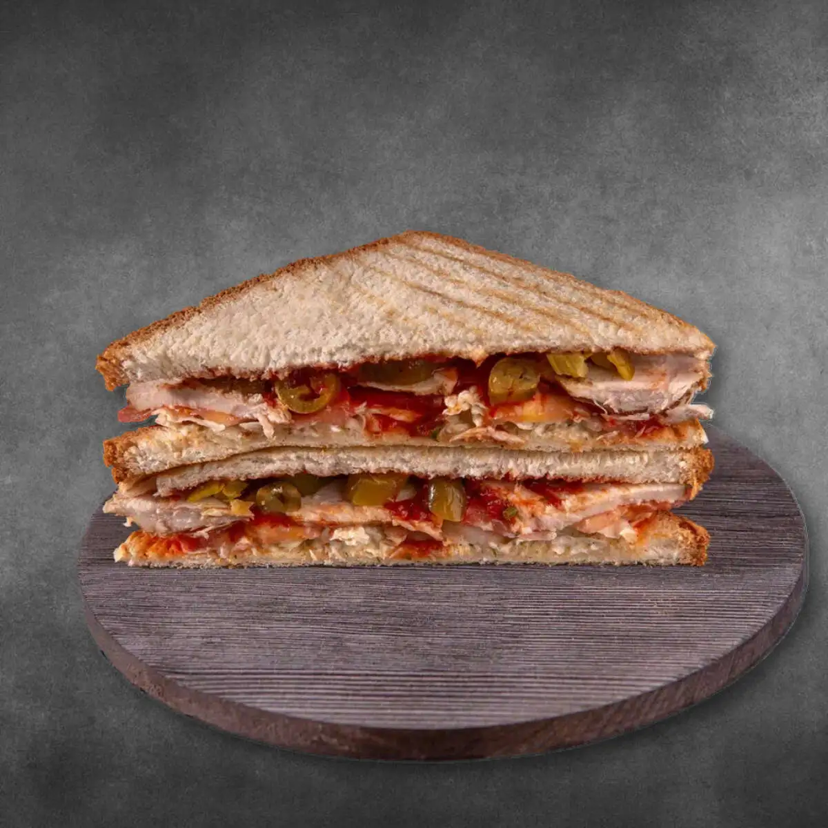 Острый клаб-сэндвич