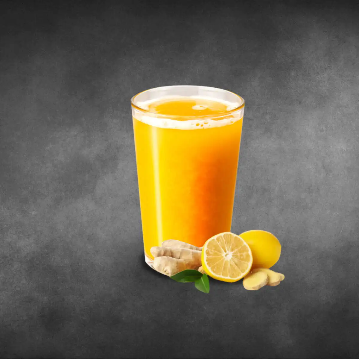 Горячий чай с лимоном и имбирем 0,2