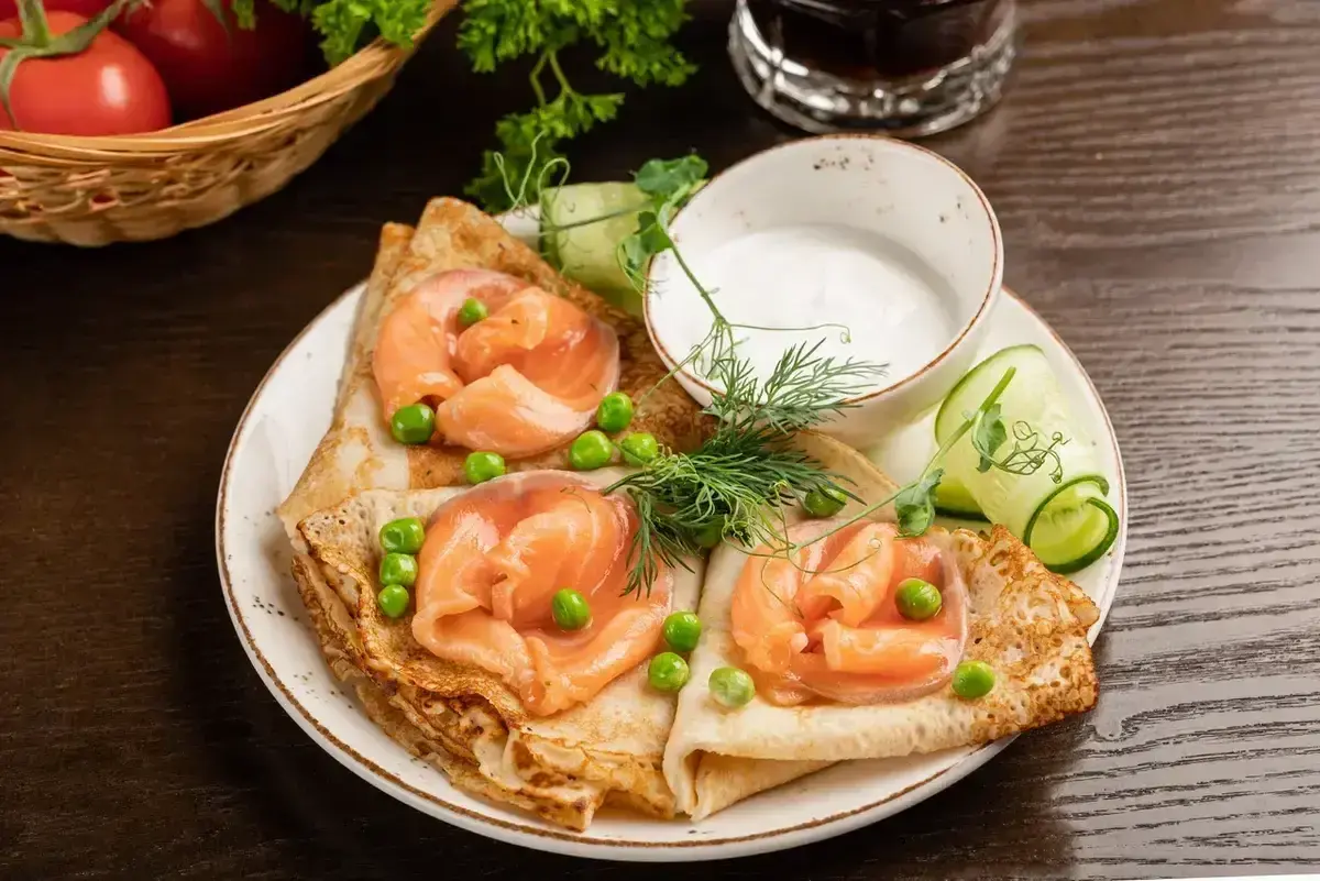 Блинчики с семгой слабой соли