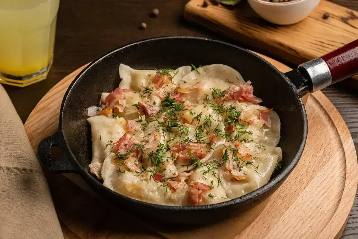 Вареники с печеным картофелем и беконом