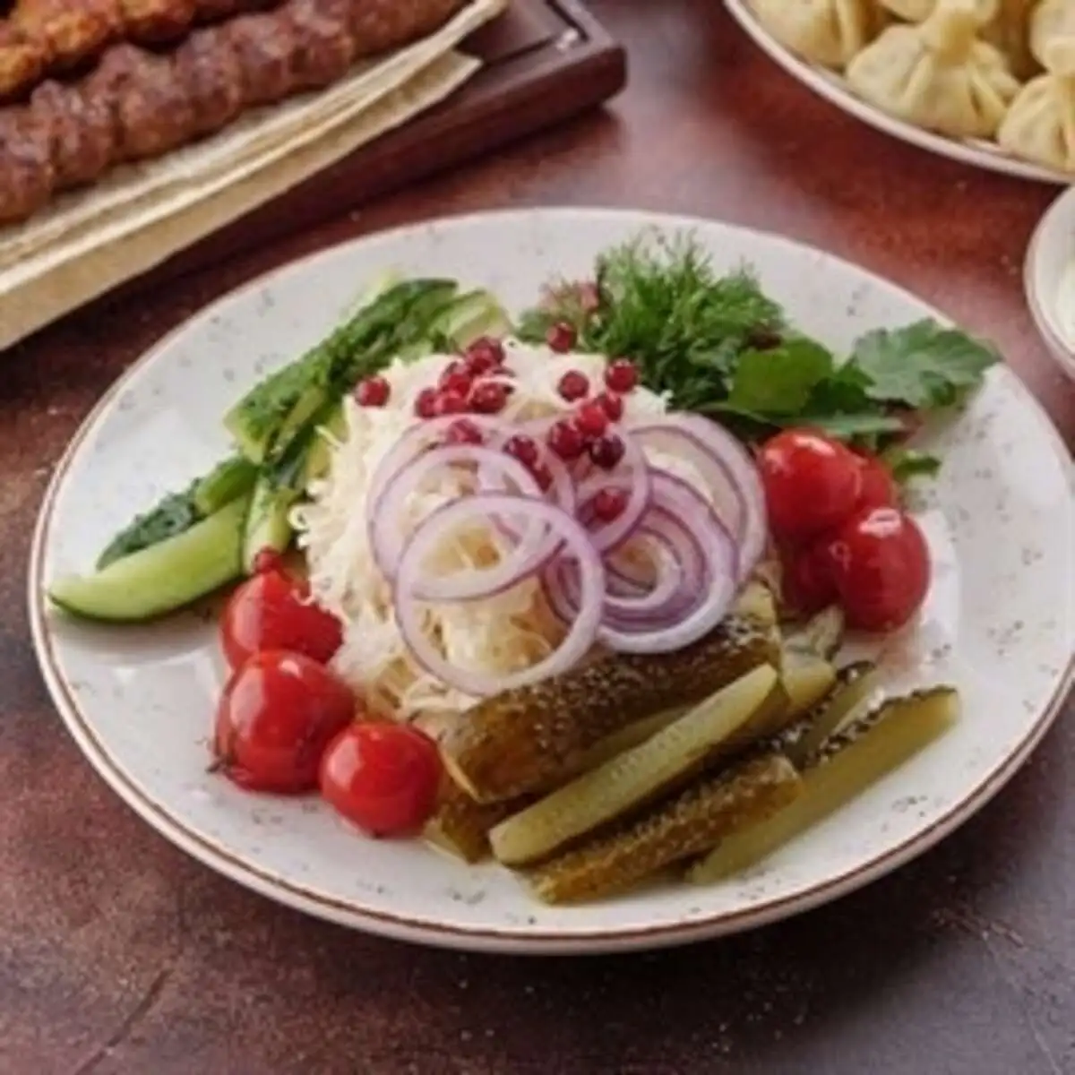 Ассорти домашних разносолов