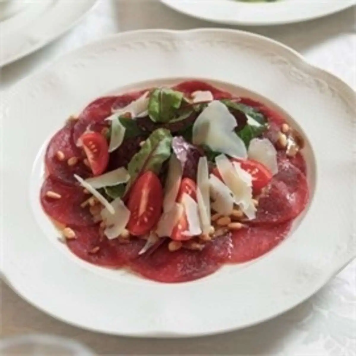 Карпаччо из мяса Алтайского марала