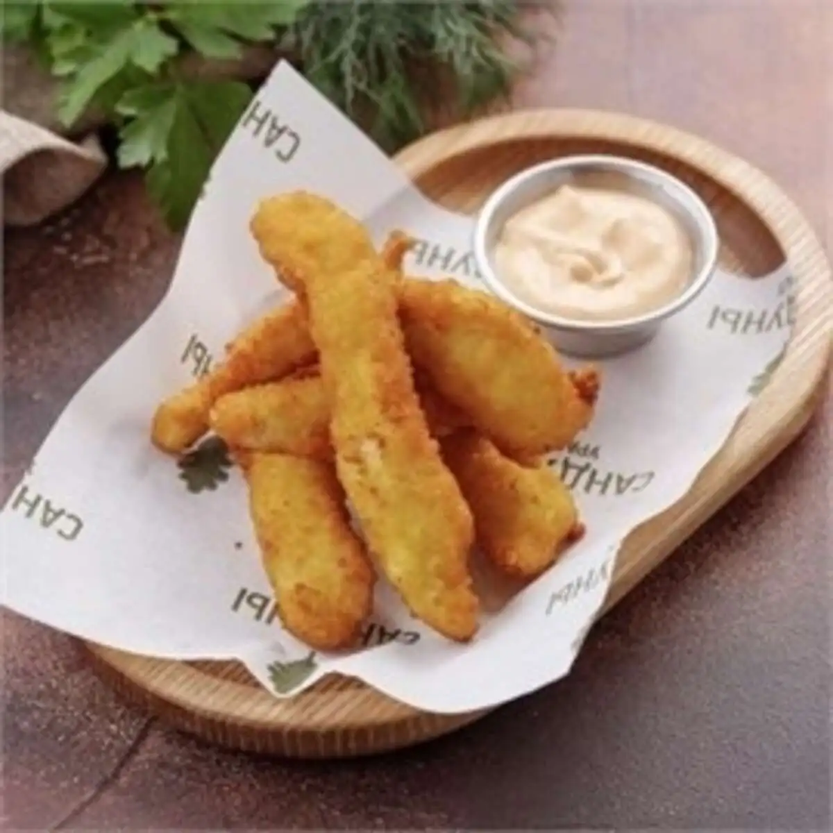 Куриные палочки с соусом