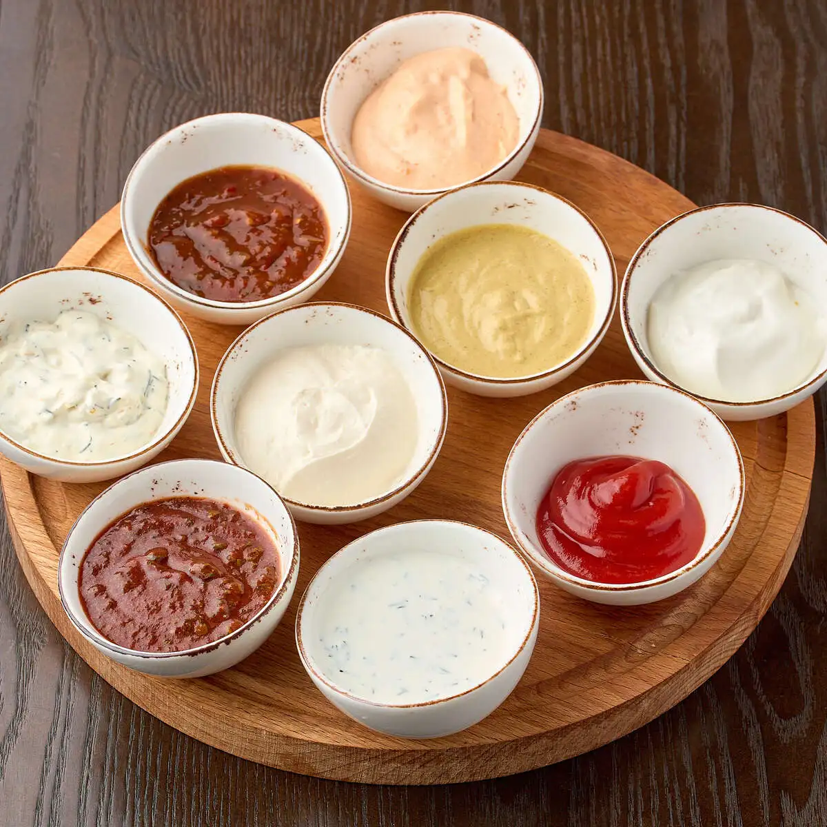 Майонезно-чесночный с зеленью