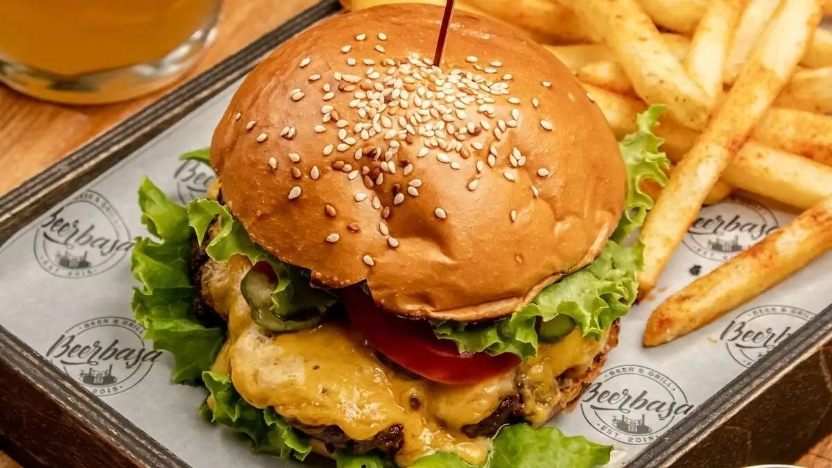 Бургер с говядиной