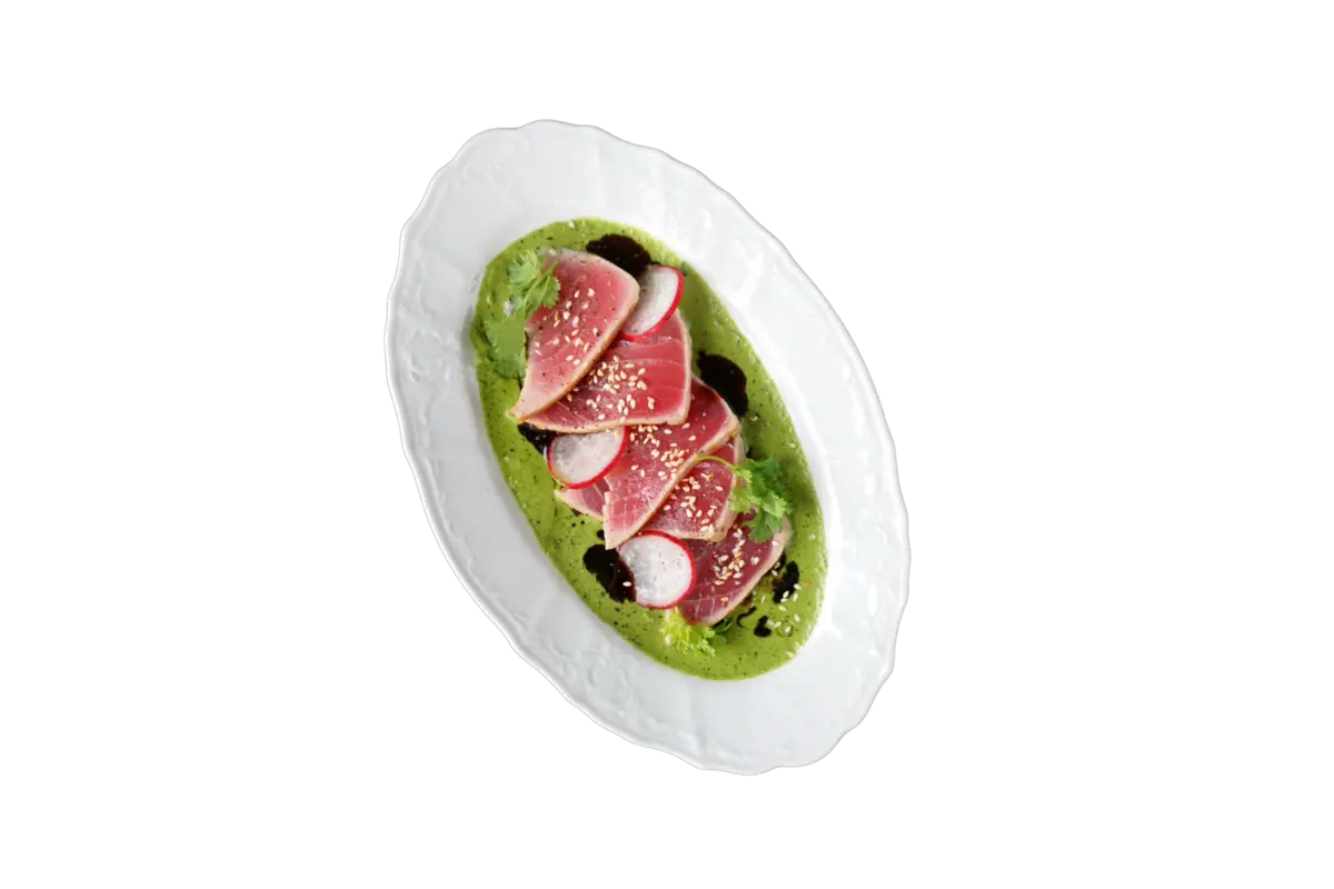 Севиче из тунца с соусом из трав