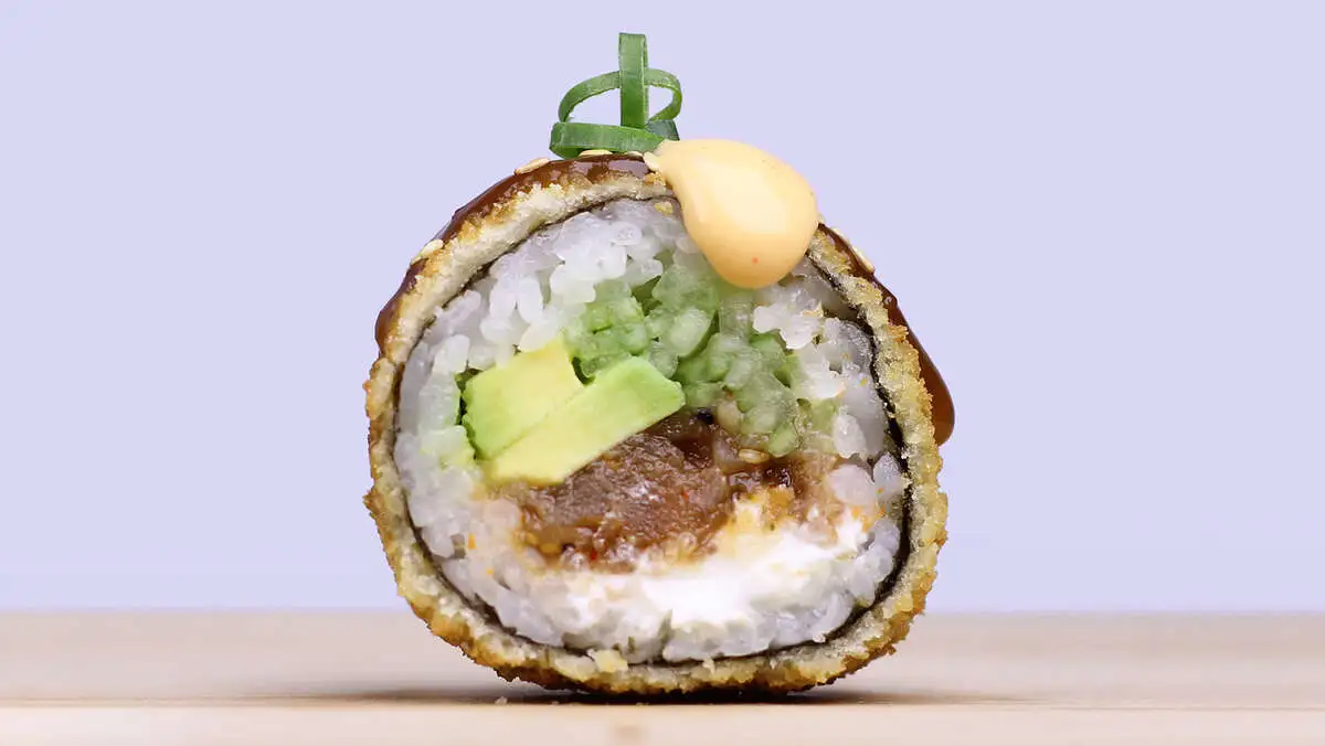 Pržena rolnica sa ljutom tunom