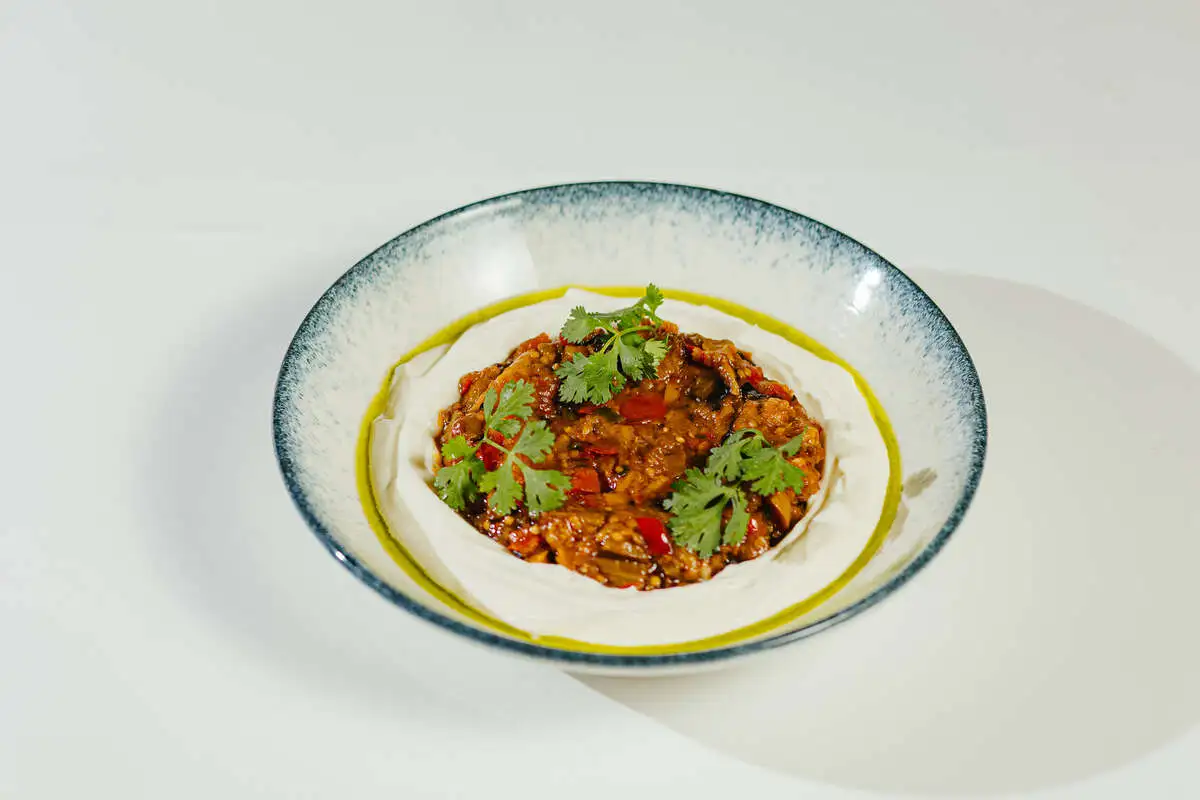 Жаренный аджабсандал со сметаной