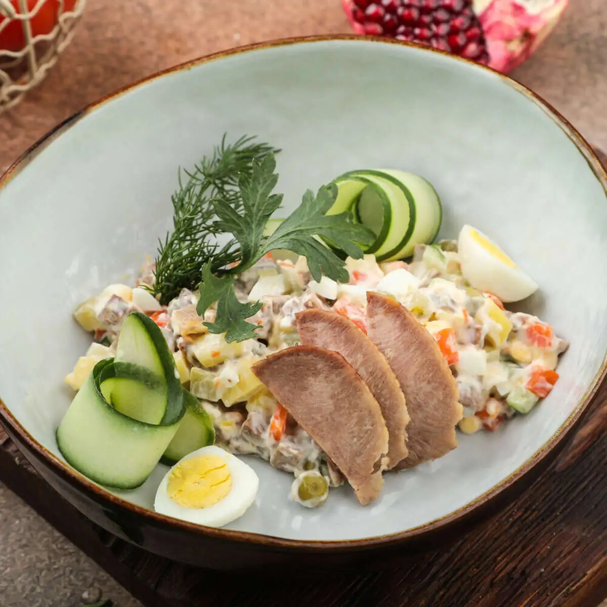 Оливье с куриной грудкой 