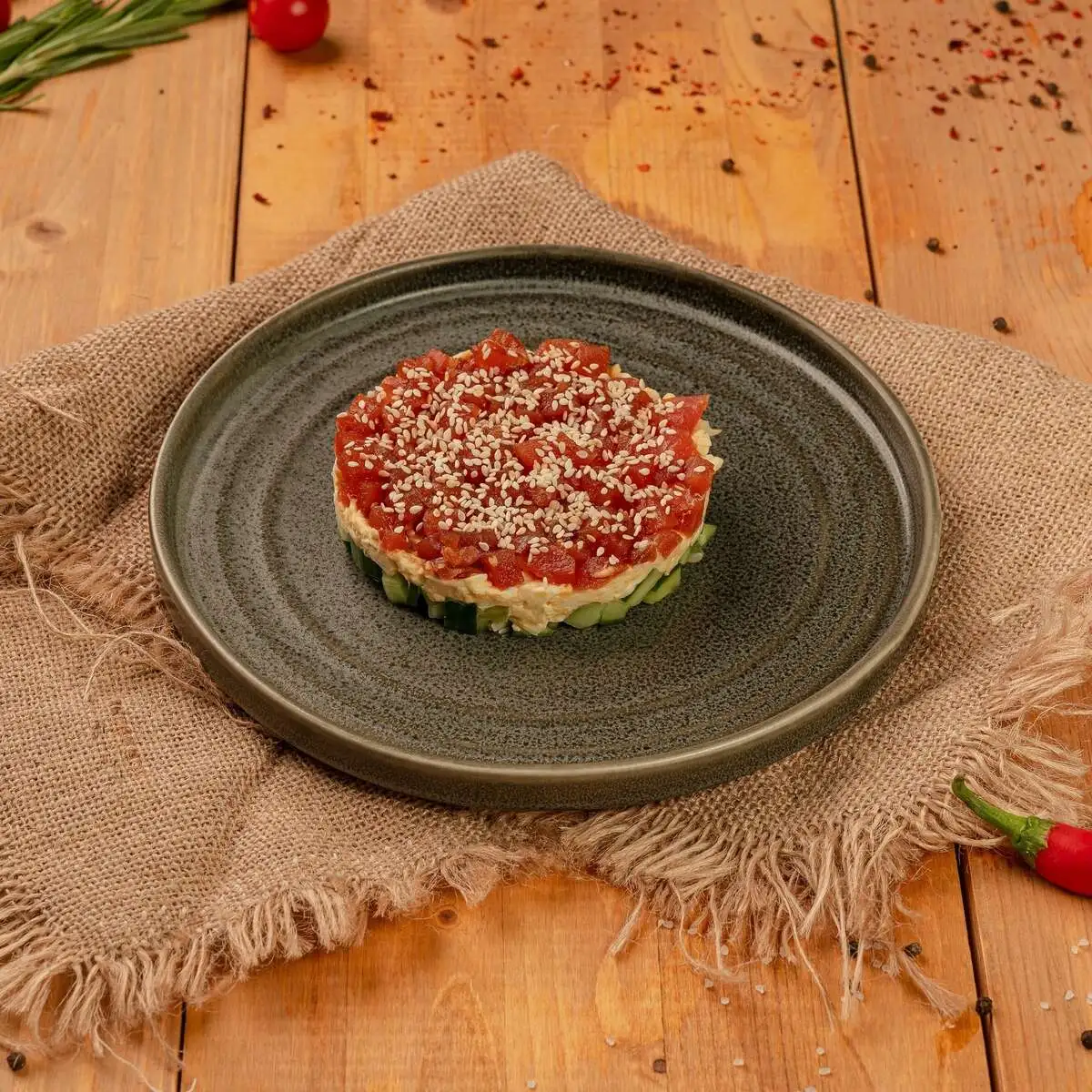 Салат с тунцом