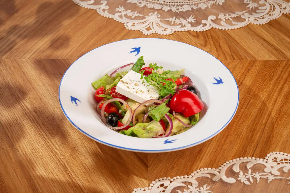 Греческий с сыром фета