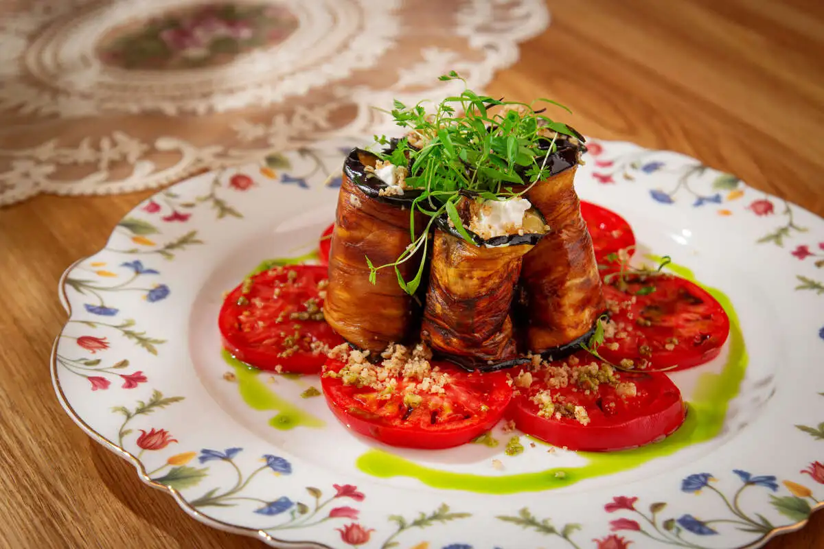 Рулетики из баклажанов 