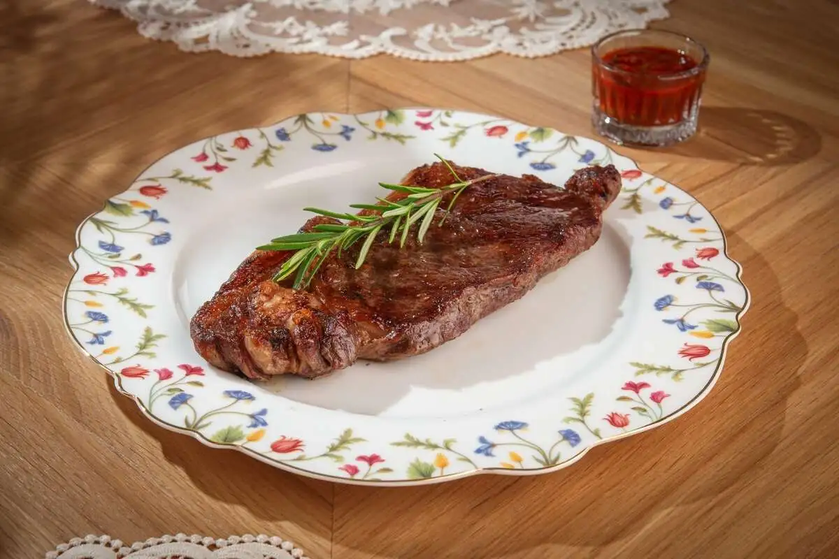 Стейк Нью-Йорк