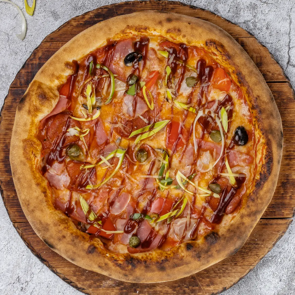 Пицца Мясное ассорти