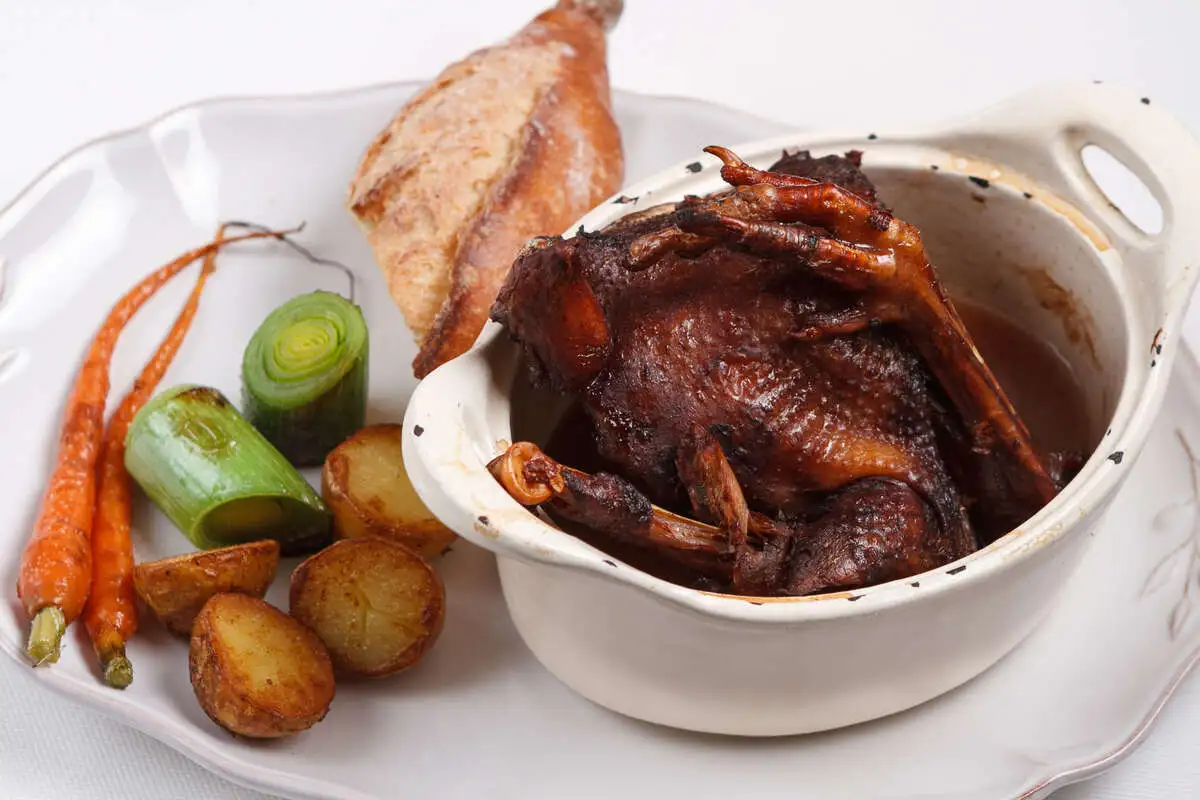 Кок-о-ван – петух в вине, половинка или четвертинка