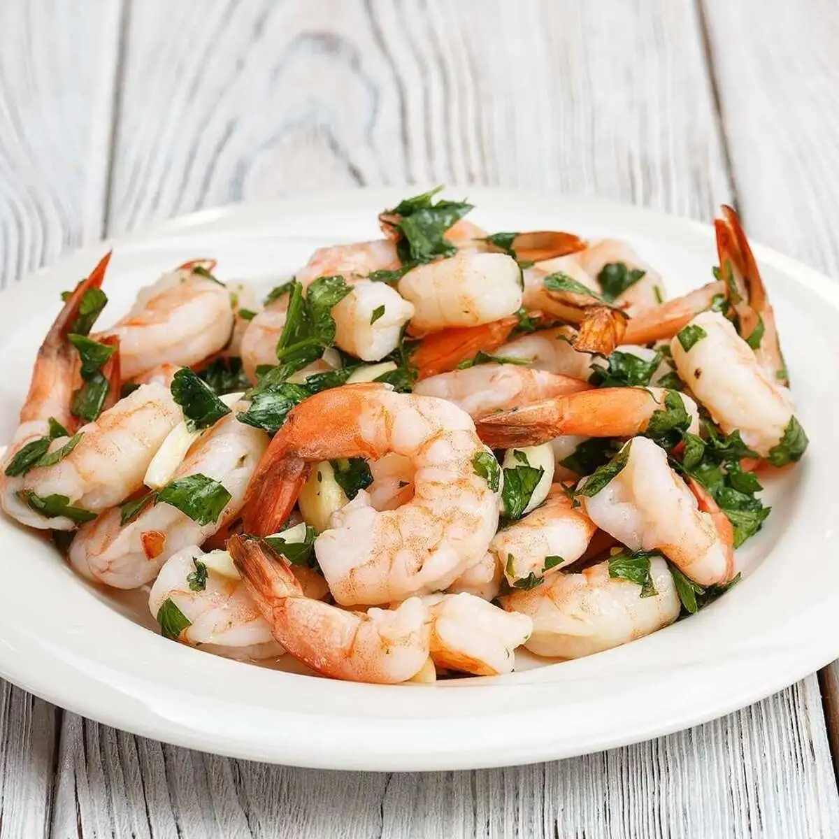 Креветки в чесночном соусе