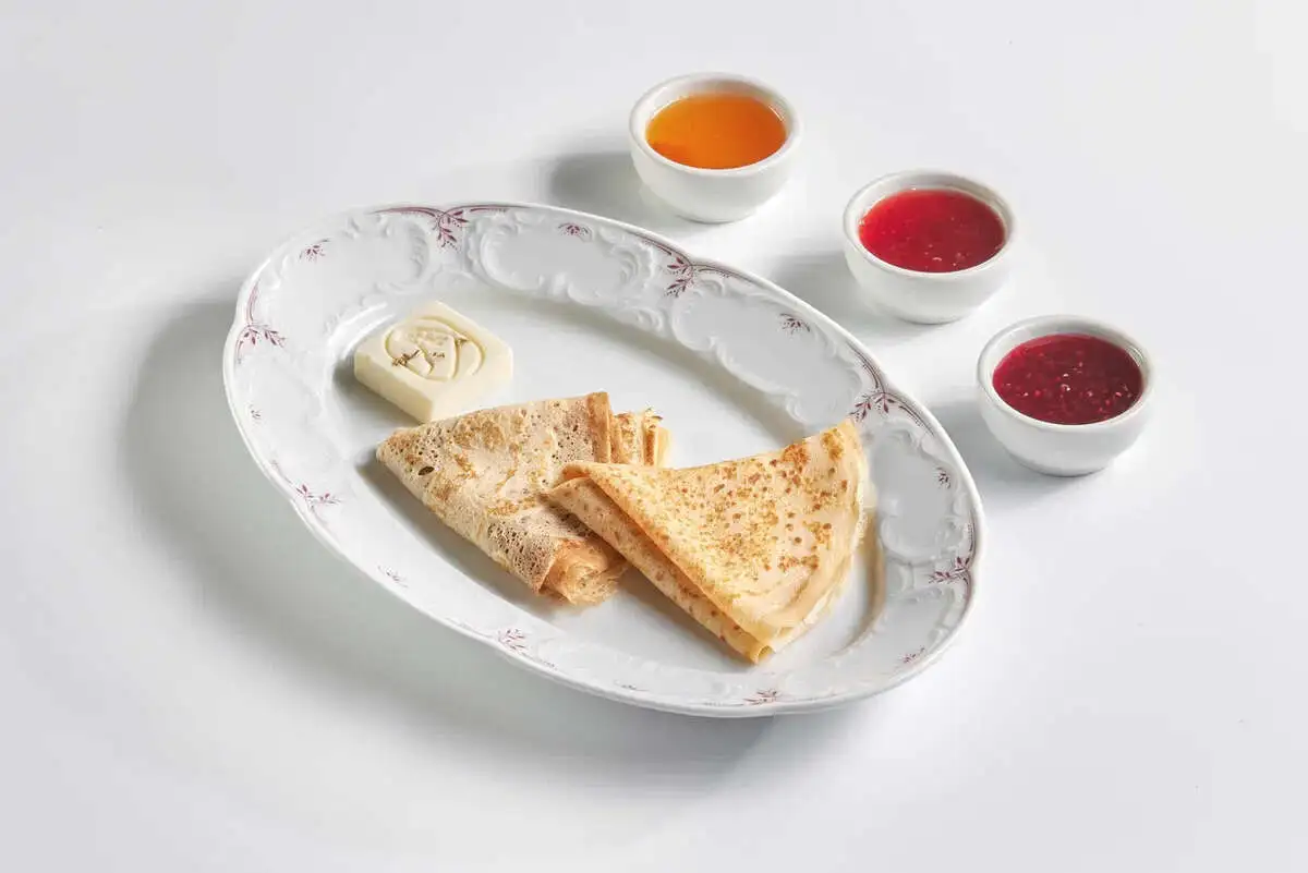 Блины пшеничные с маслом