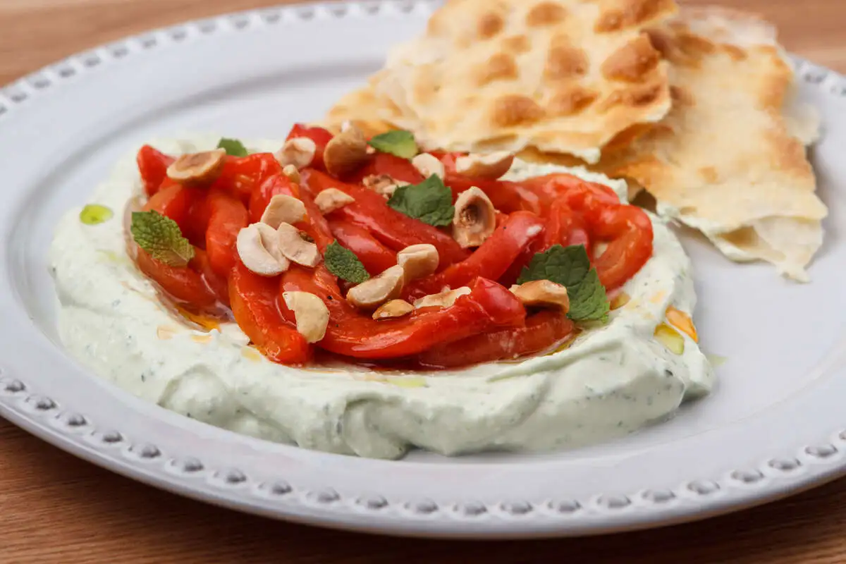 Запеченный перец с надуги