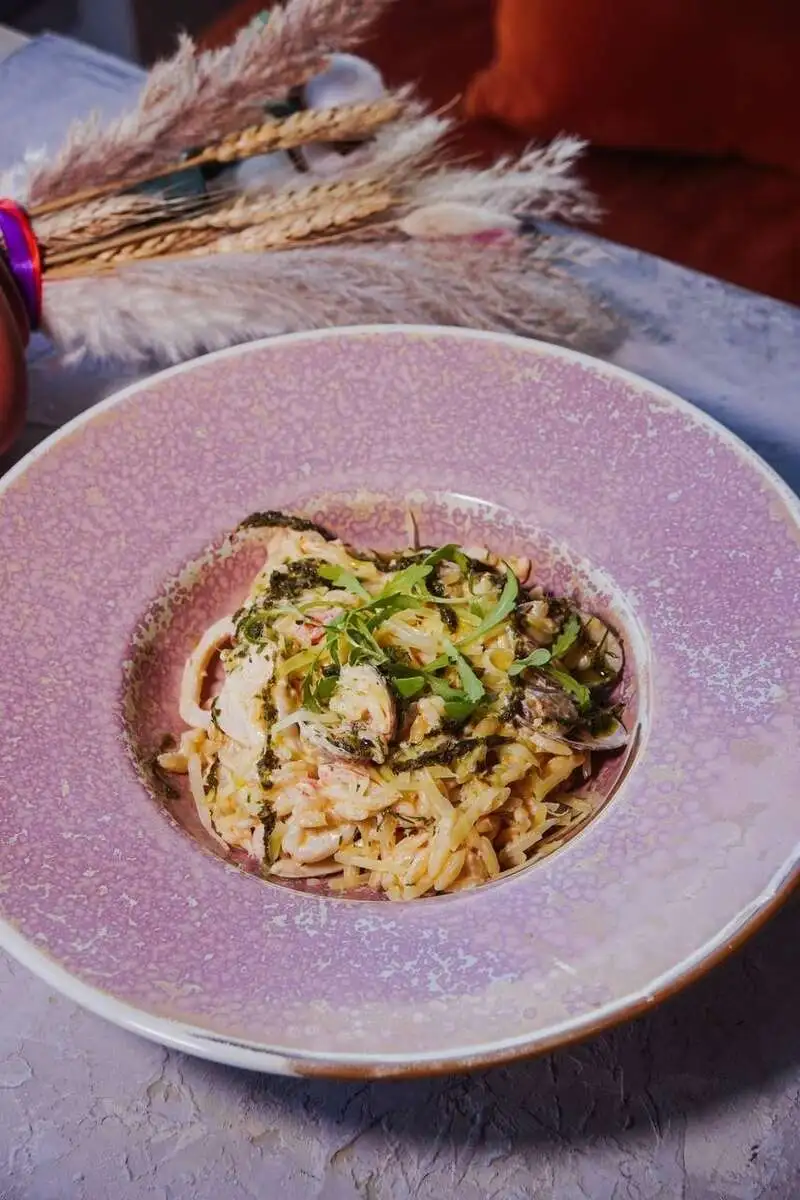 Паста орзо с морскими дарами