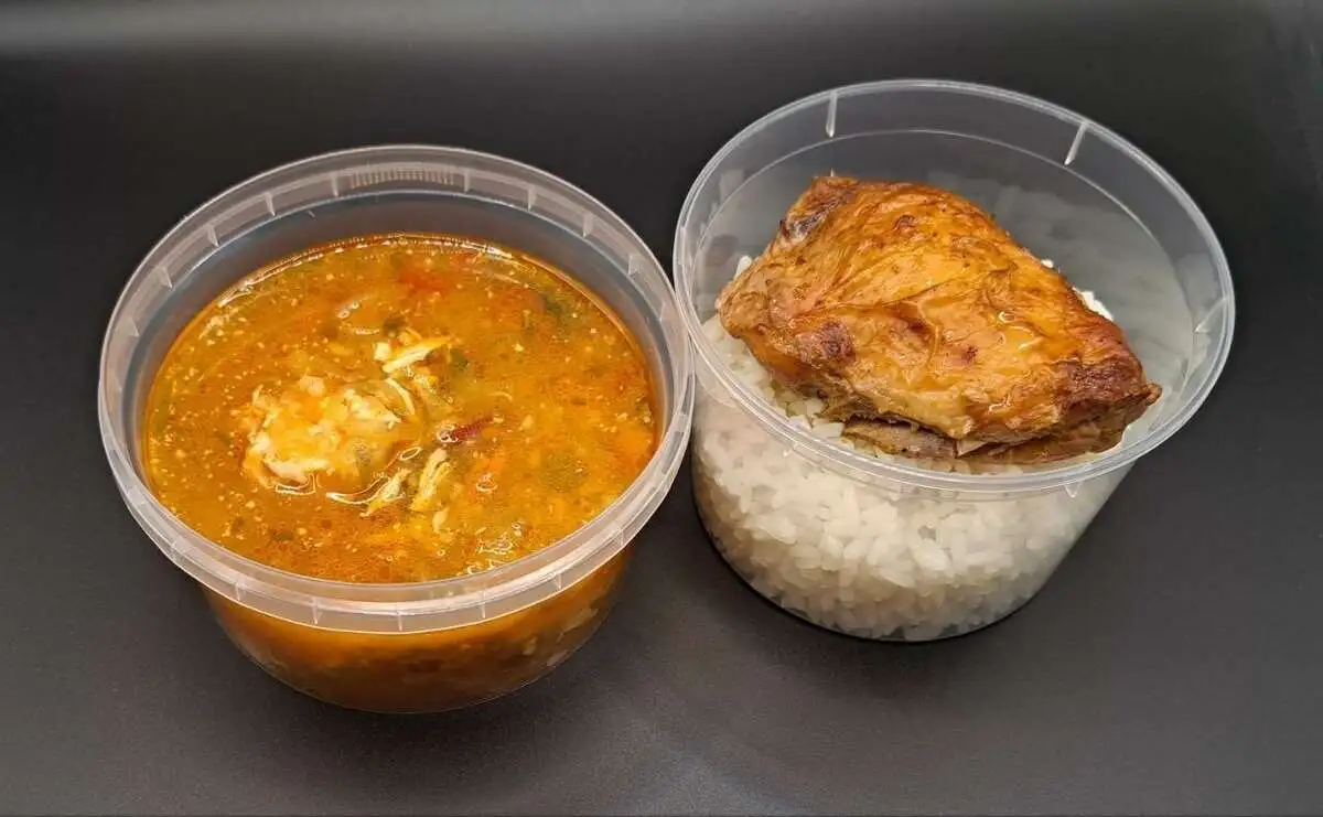 2 Чикен: Харчо с болгарским перцем, Курочка запечённая с рисом