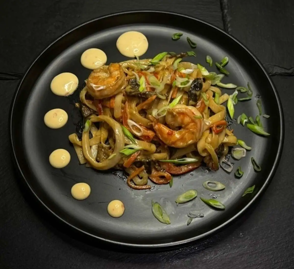 WOK с морепродуктами