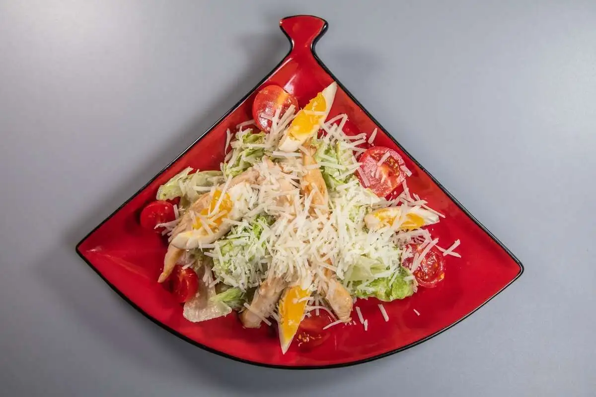 Цезарь с курицей 180гр