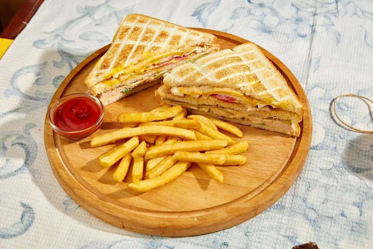 Сытный бутерброд на закуску