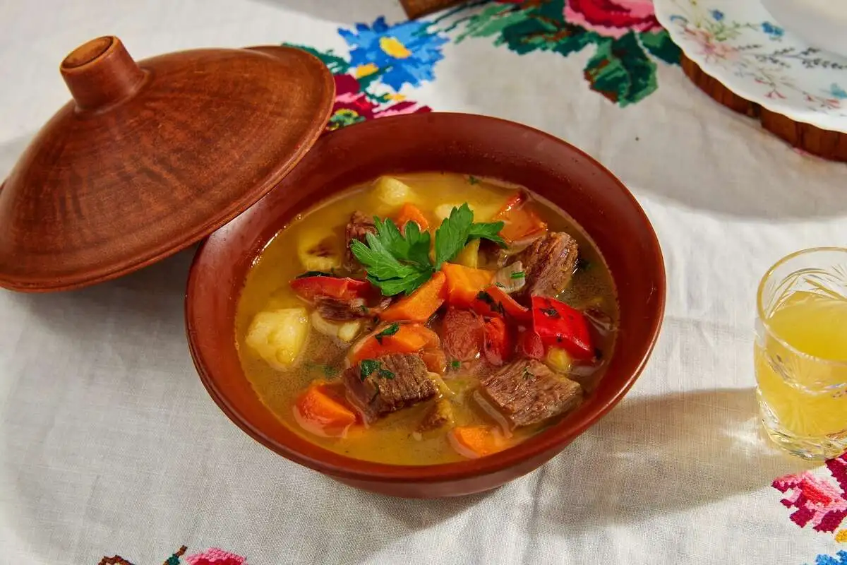 Шурпа с говядиной