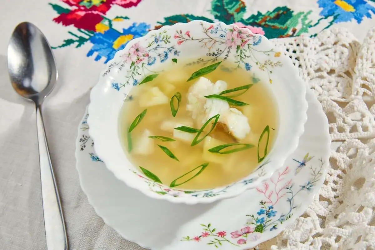 Уха из белой рыбы