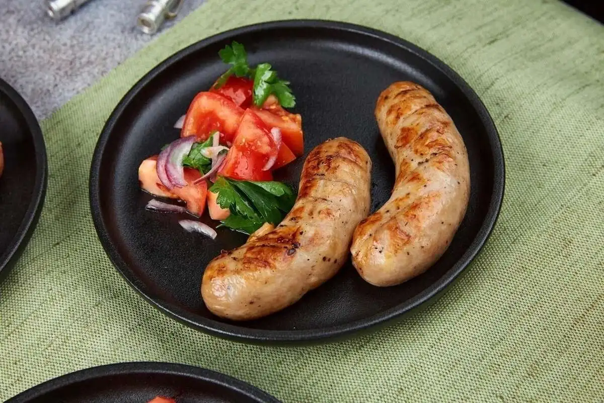 Колбаски из курицы