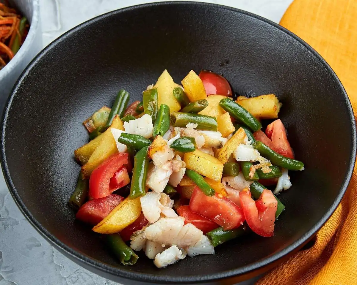 Салат с судаком