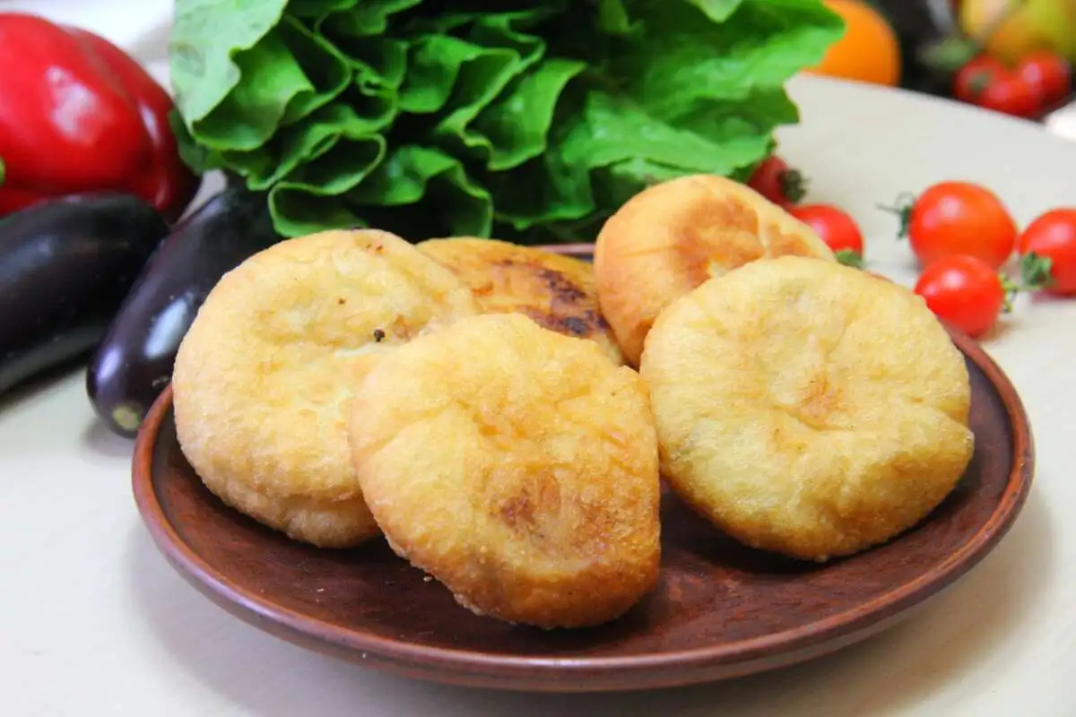 Беляш с мясом