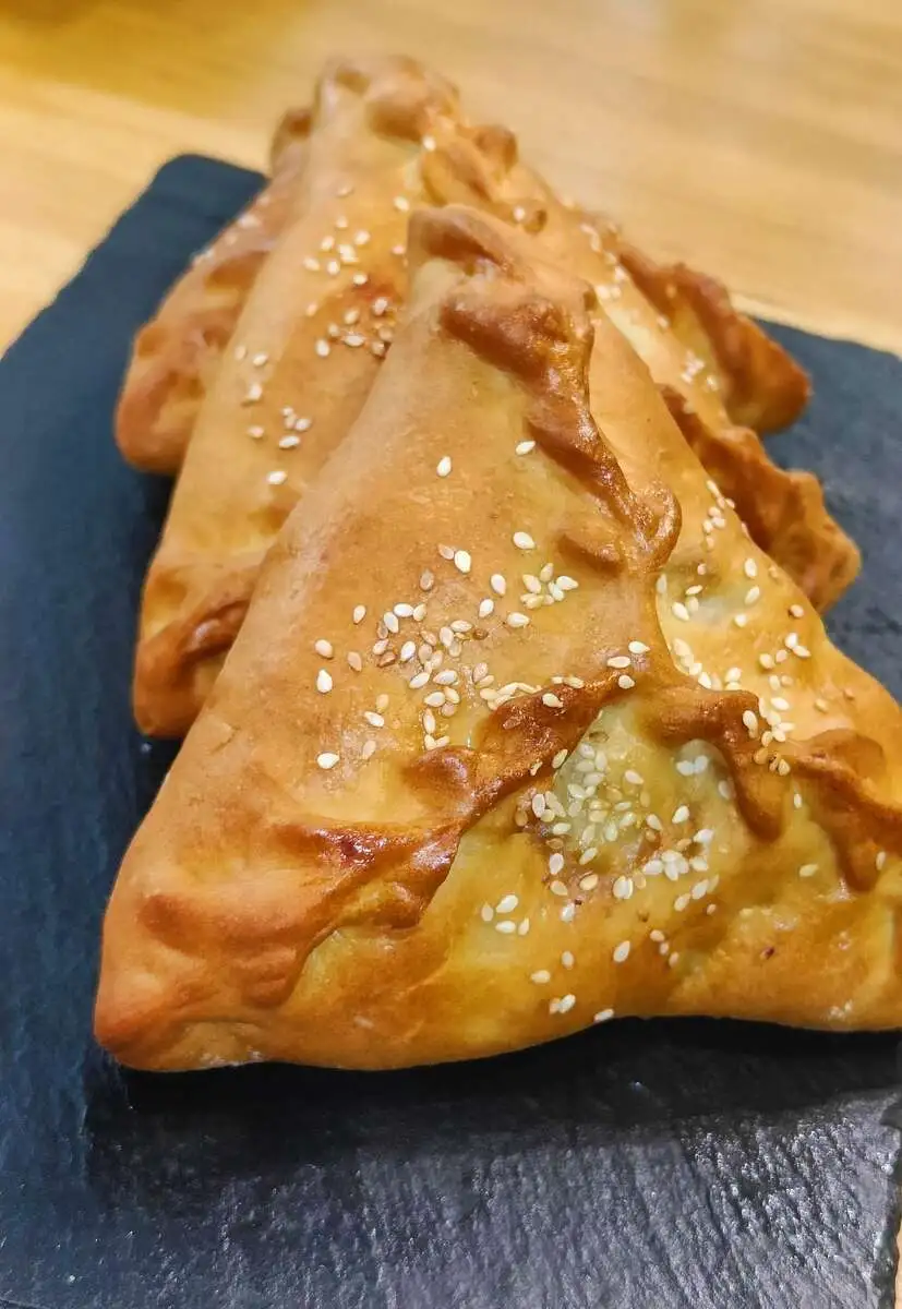 Эчпочмак с курицей и картофелем