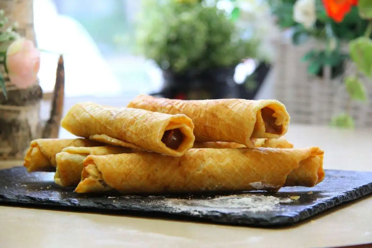 Трубочка с вареной сгущенкой