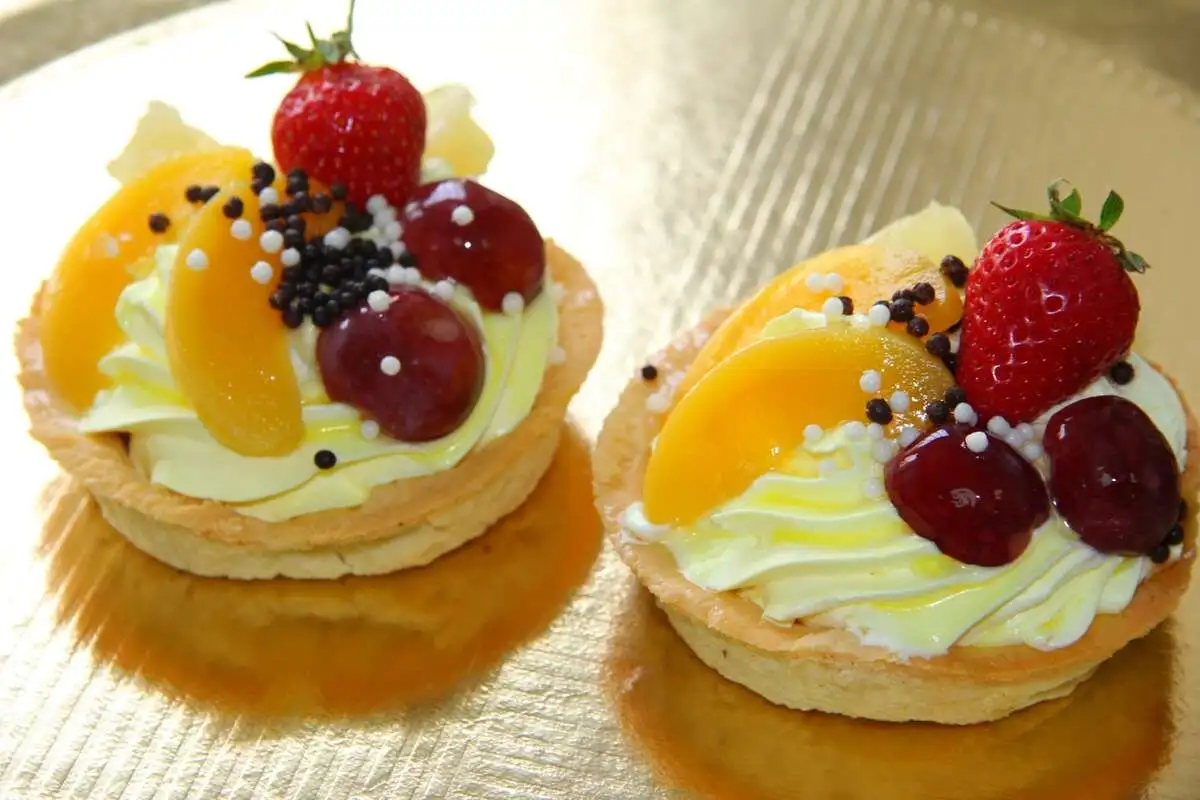 Пирожное Фруктовый микс