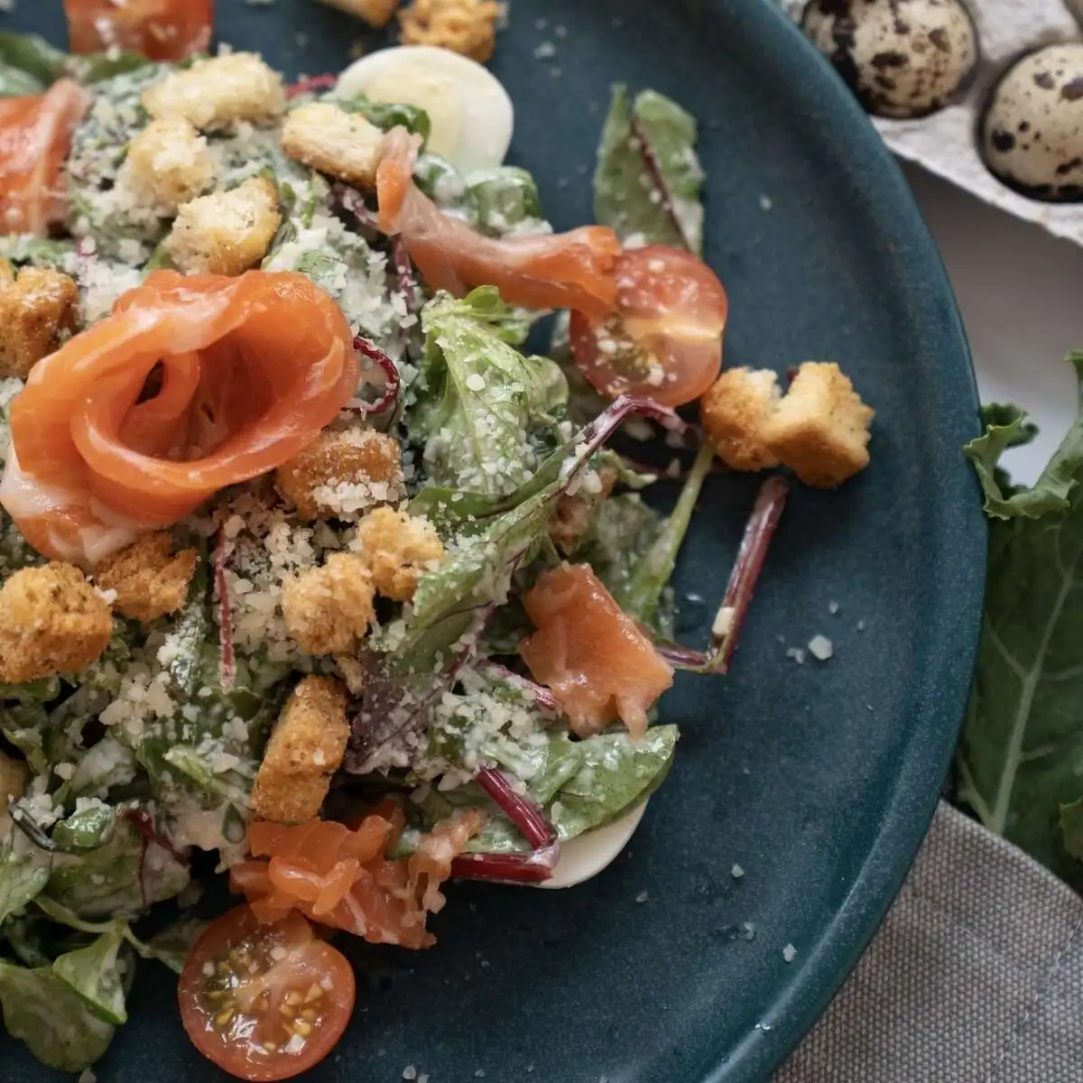 Цезарь с лососем