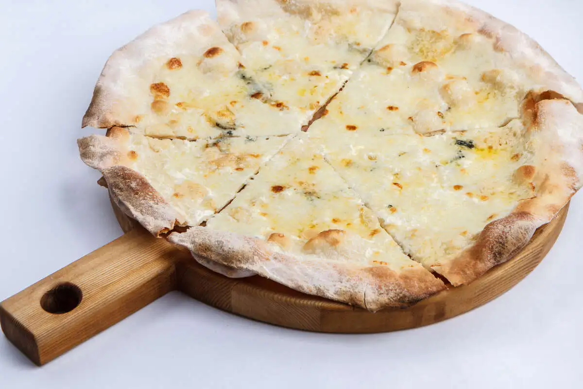 Пицца «4 сыра»