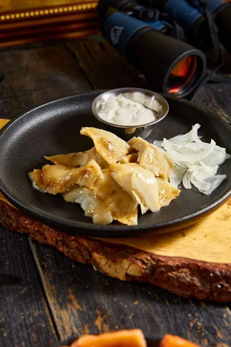 Грузди со сметаной