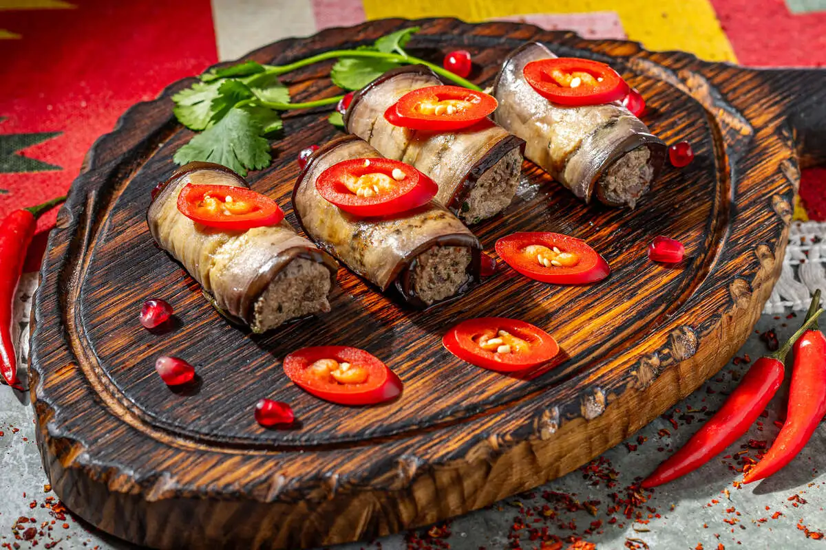 Баклажаны с орехами