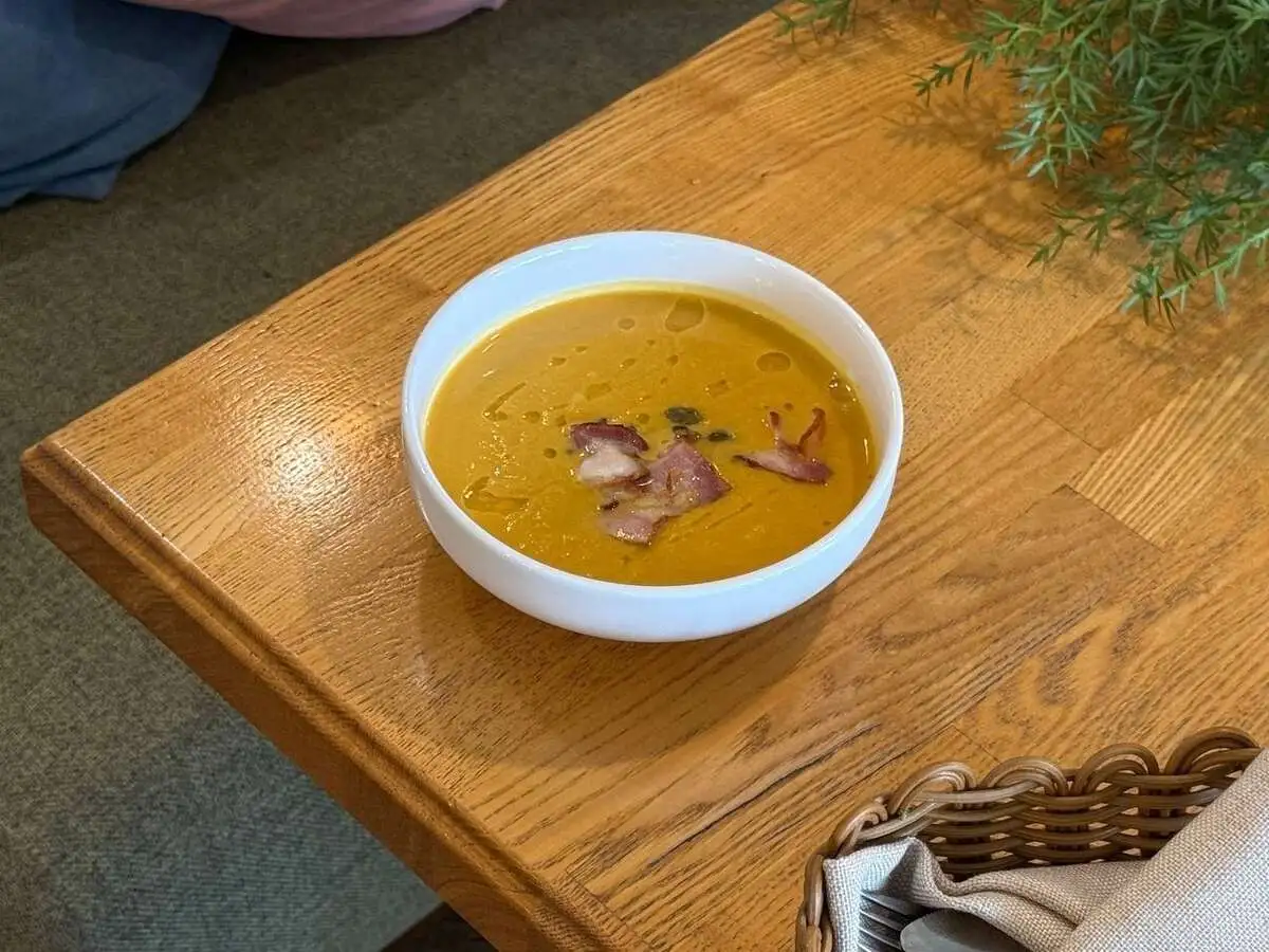 Тыквенный крем-суп с беконом