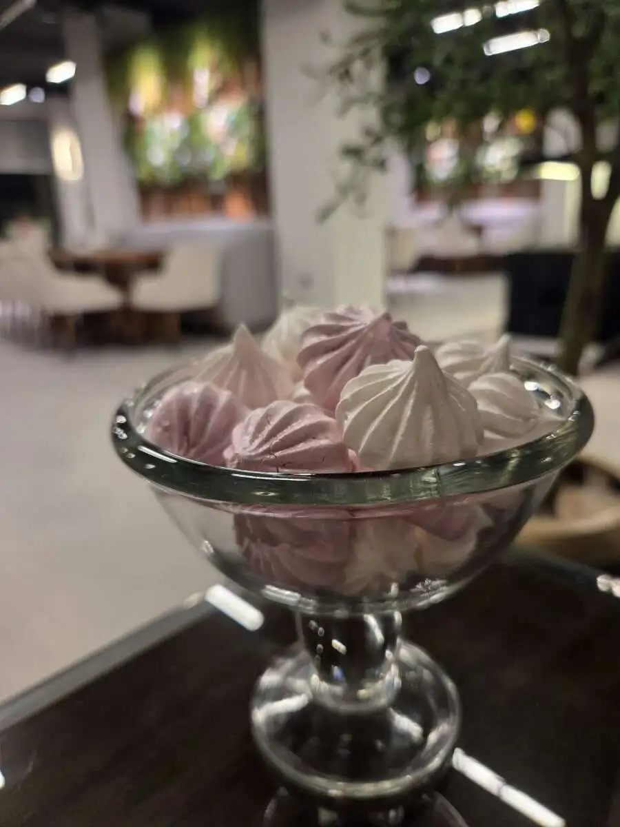 Безе 50 гр/Meringue 50 g