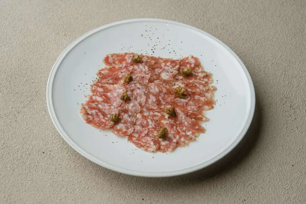 Салями биф с перцем