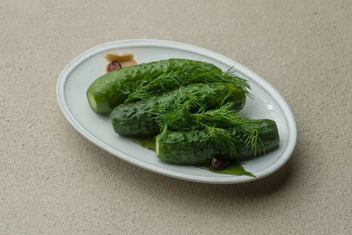 Малосольные огурцы