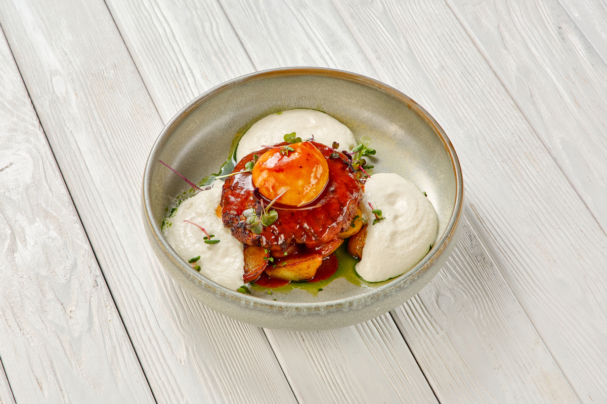 Горячие мясные блюда 