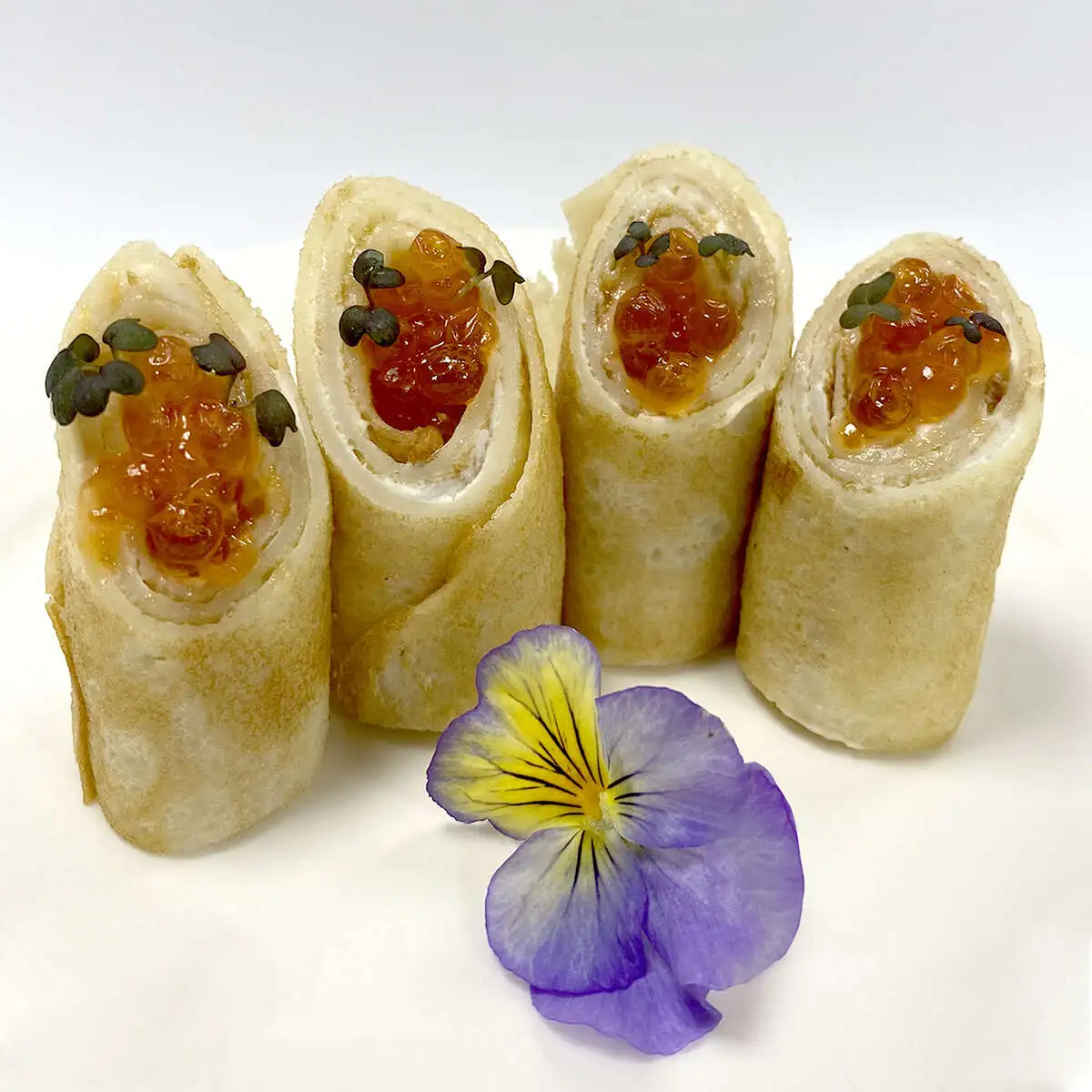 Регаллини с красной икрой