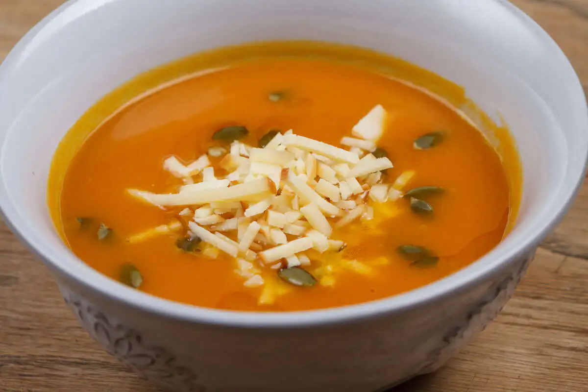 Тыквенный суп с копченым сулугуни НОВ Л